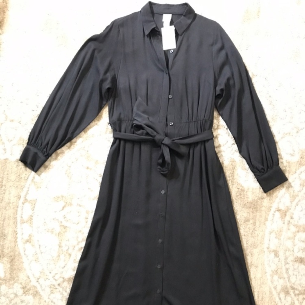 H&M Black Tie-Waist Midi Shirt dress